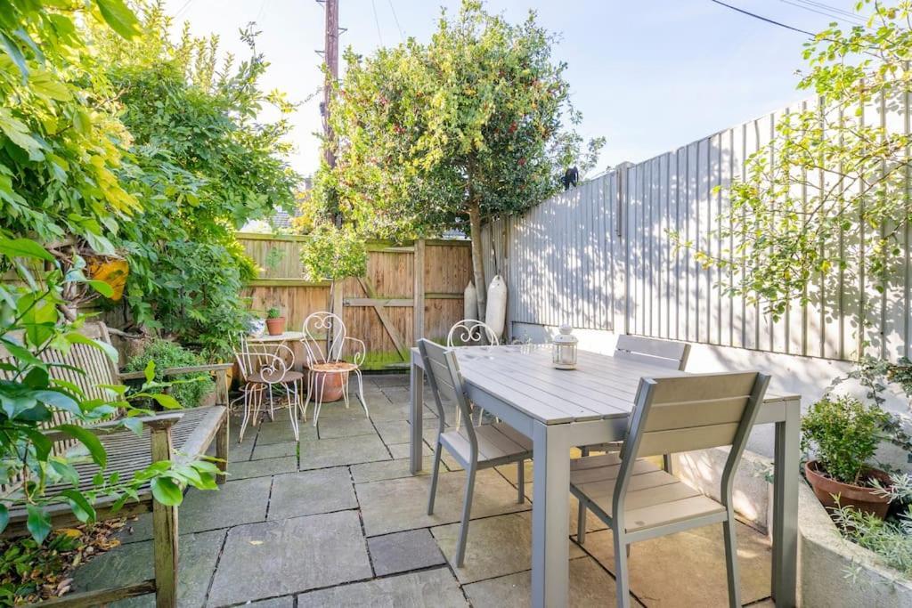 Boat House, Relax In A Whitstable Fisherman'S Cottage Esterno foto